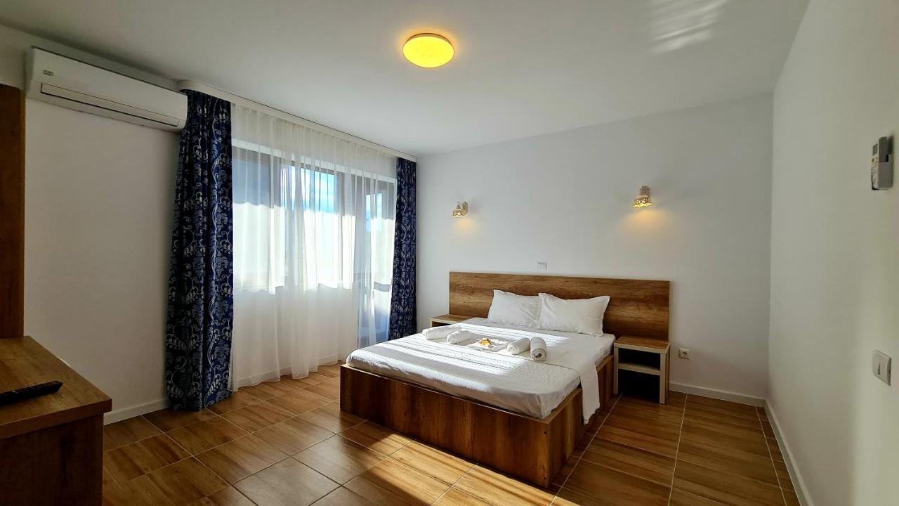 Elina2 Hotel Techirghiol Eksteriør billede